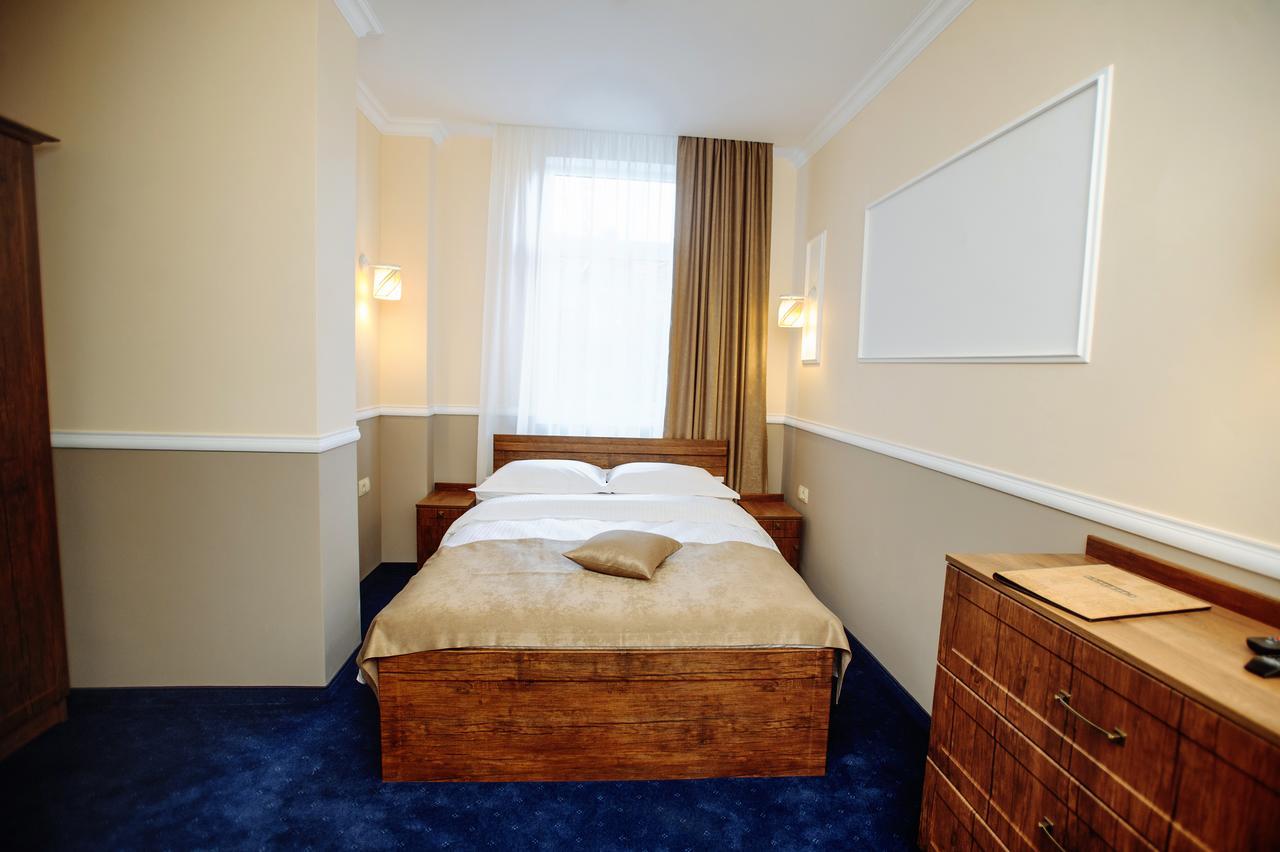 Astoria Hotel Kisinyov Kültér fotó